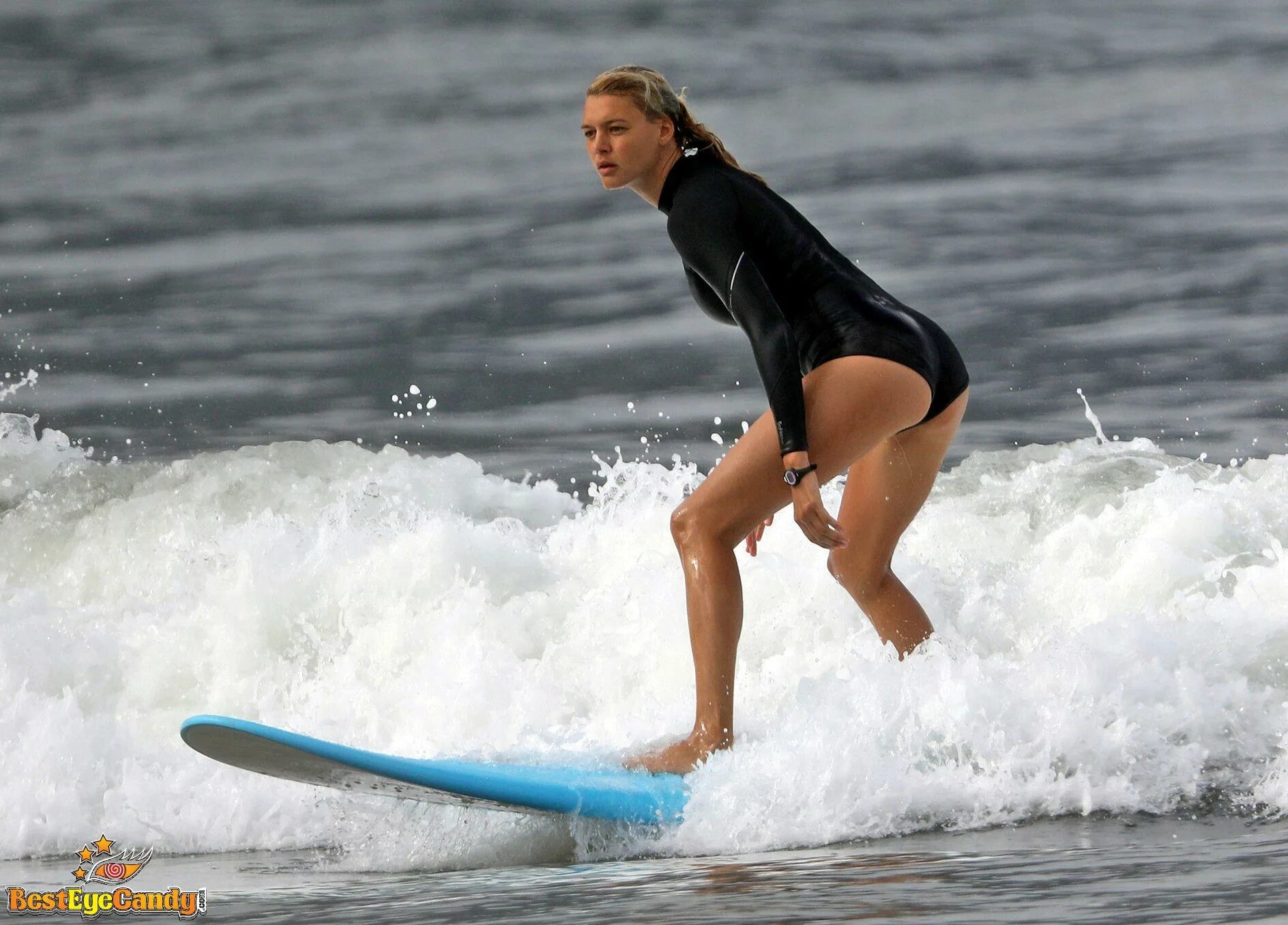 Kelly Rohrbach underwear in Niteroi